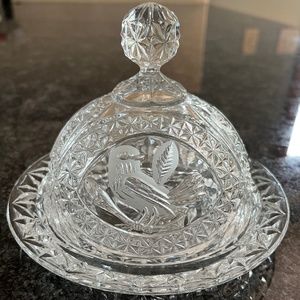 Crystal Round Dome Covered Butter or Cheese Dish - The Byrdes Collection